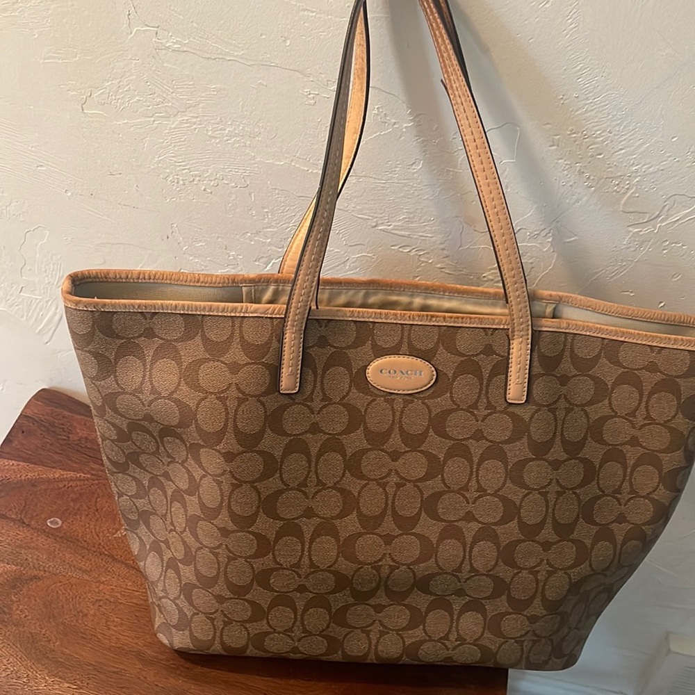 Coach tote bag
